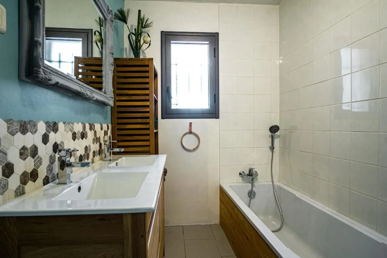 Le Jasmin - Private Pool Villa Cavaillon 0*,